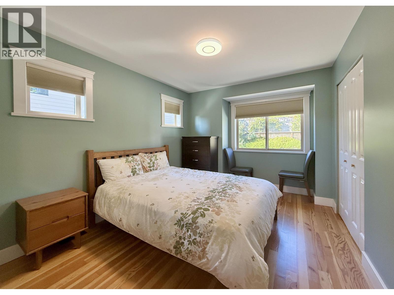 496 SPYGLASS PLACE, Gibsons - Image 1