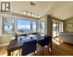 496 Spyglass Place, Gibsons, BC V0N1V9 Photo 14