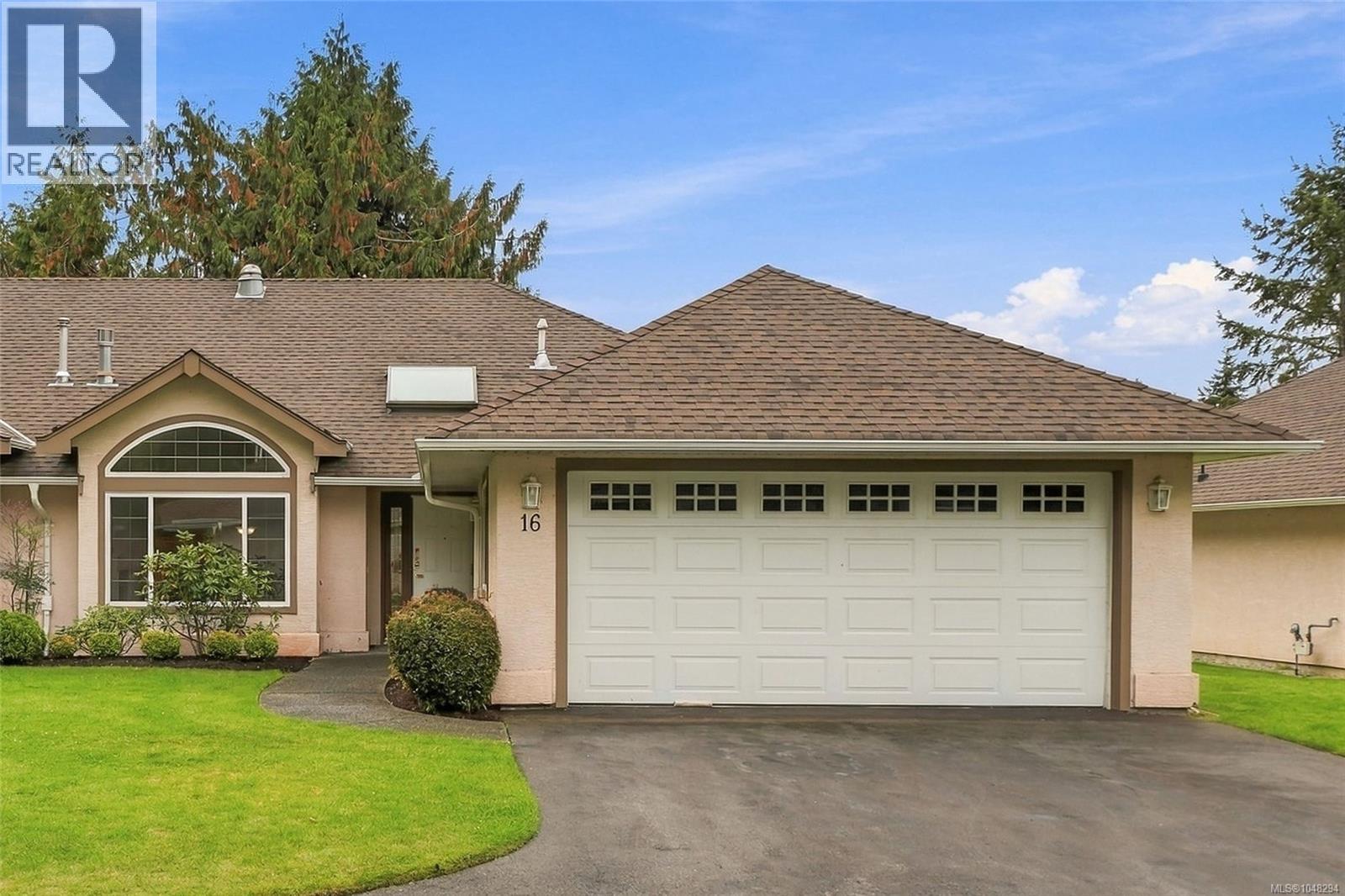 16 850 Arbutus St, Qualicum Beach