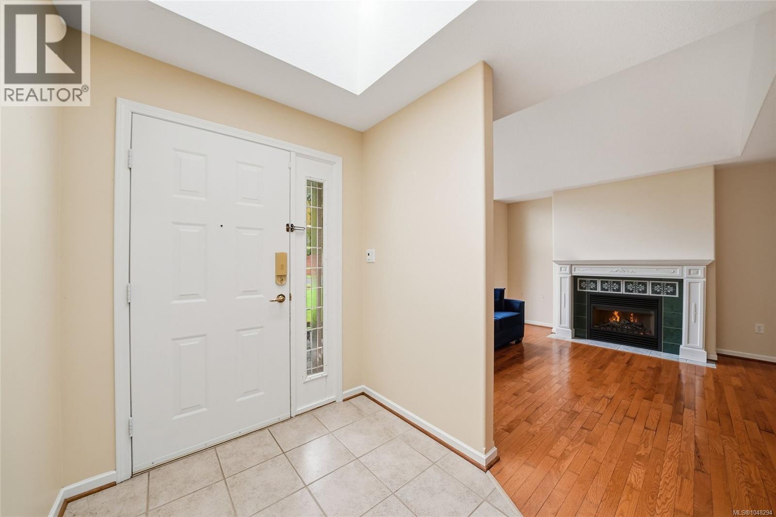 16 850 Arbutus St, Qualicum Beach - Image 1