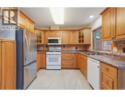 16 850 Arbutus St, Qualicum Beach, BC V9K2M7 Photo 14