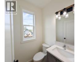 Primary Bedroom - 3602 Pleasant Valley Road Unit# 5, Vernon, BC V1T4L6 Photo 9