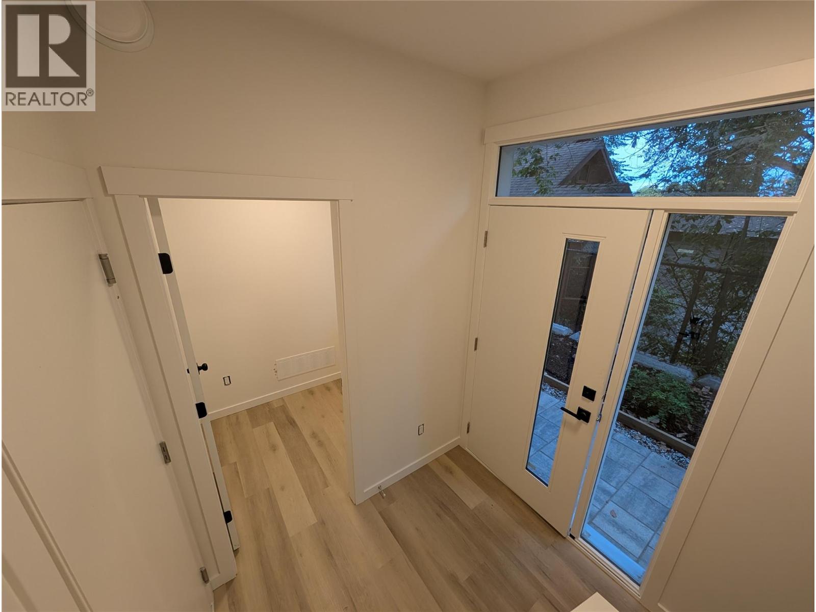 3602 Pleasant Valley Road Unit# 2, Vernon