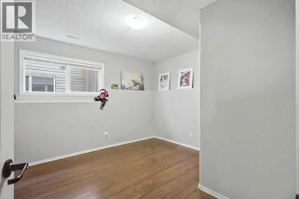 159 Pioneer Way - 38