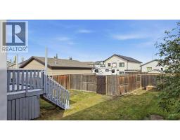 4pc Bathroom - 159 Pioneer Way, Blackfalds, AB T4M0B7 Photo 10