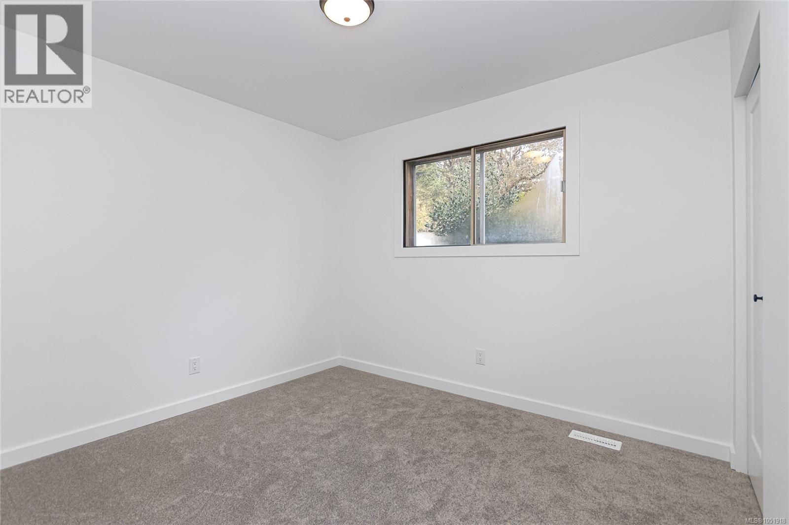 4170 Granville Ave - 34