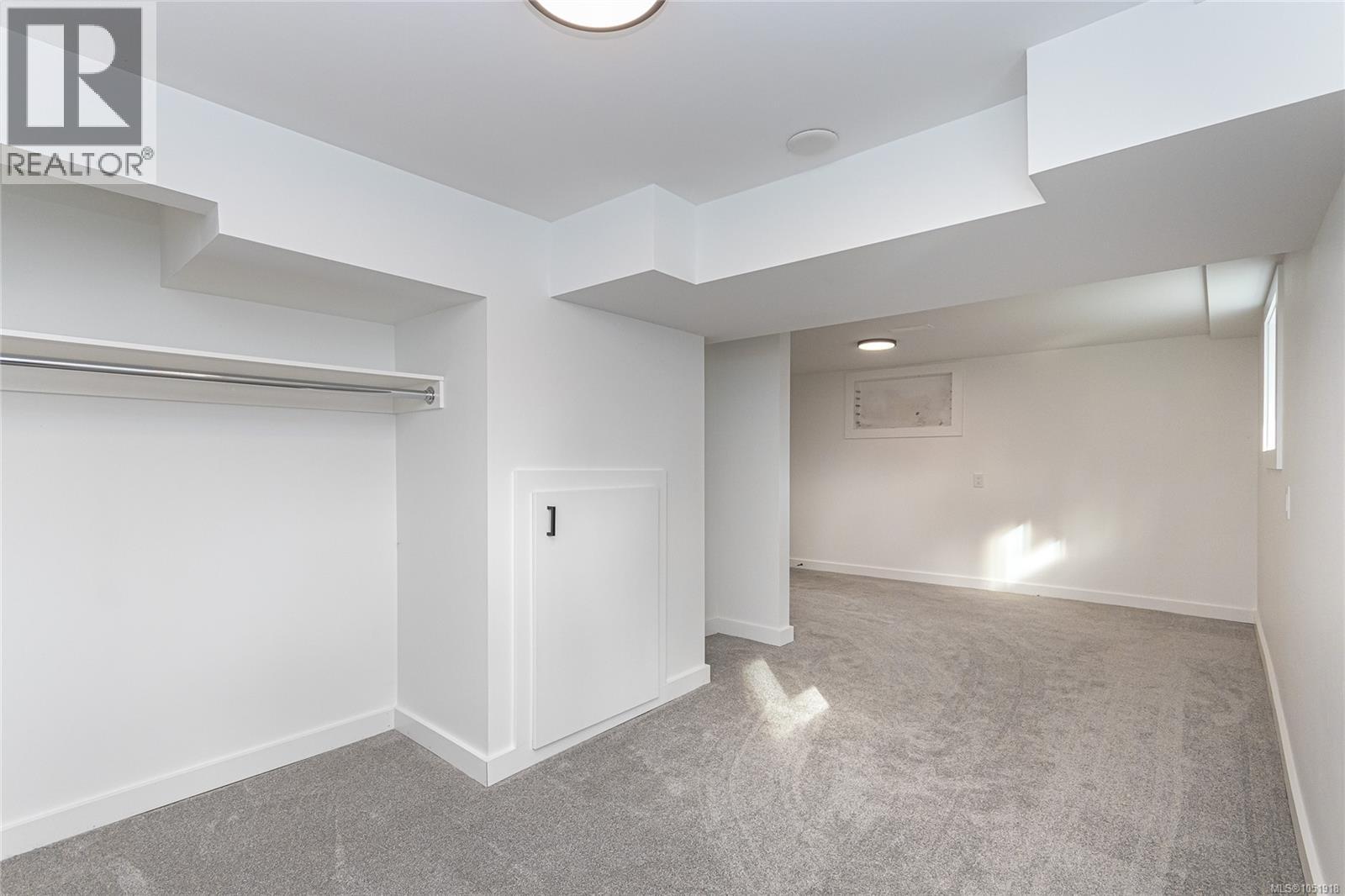4170 Granville Ave - 37