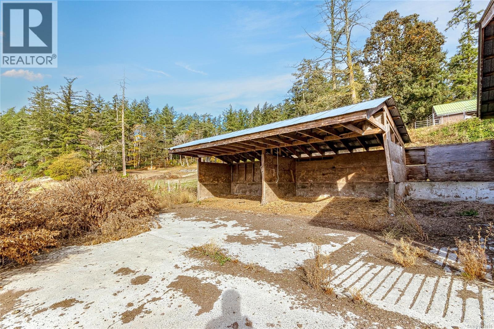 4170 Granville Ave - 76