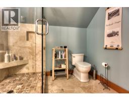 7025 Beggs Road, Nelson, BC V1L5P6 Photo 27