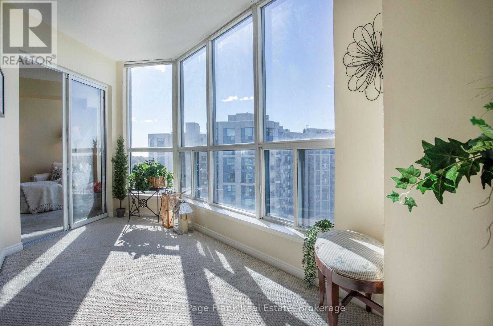 #1103 360 WATSON STREET W - 22