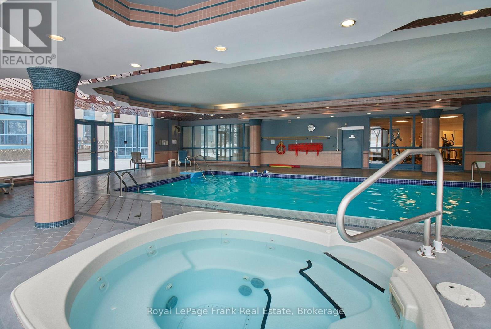 #1103 360 WATSON STREET W - 36