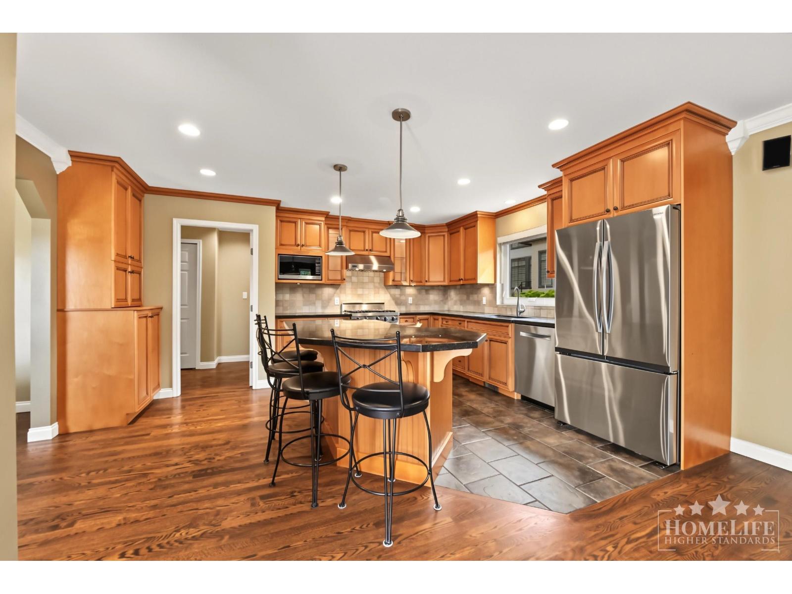 House 14564 18A AVENUE, Surrey - Image 1