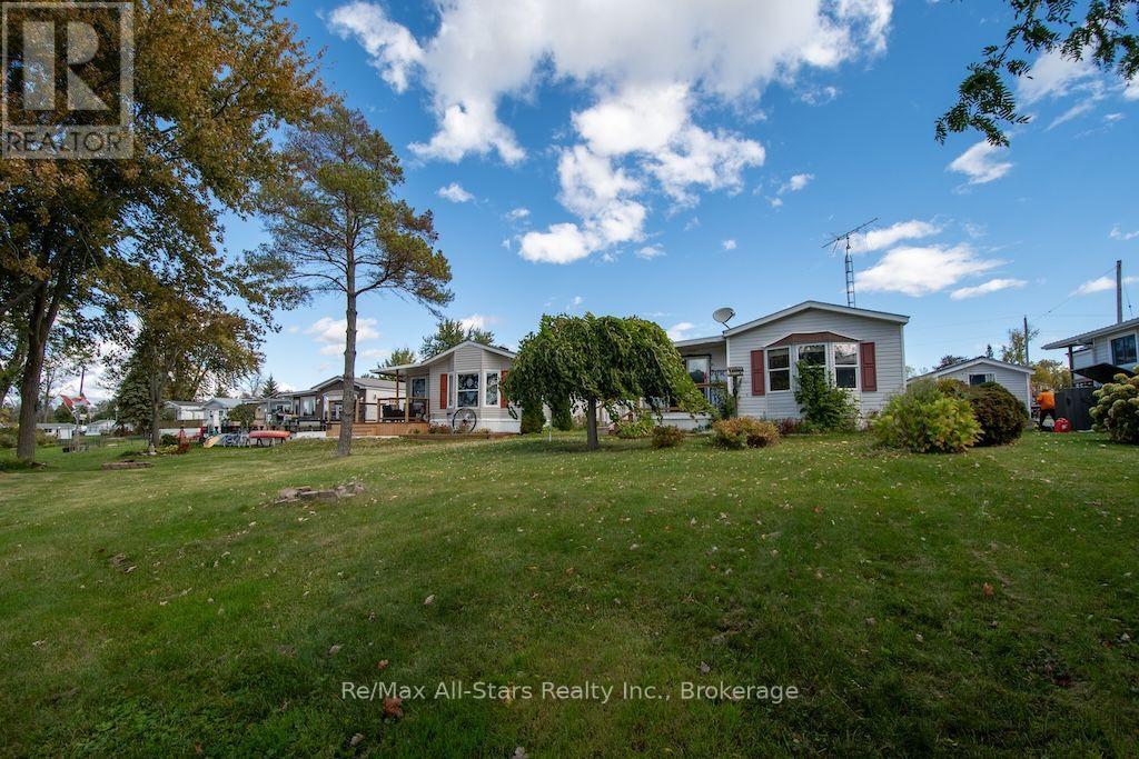 4 MCGREGOR DRIVE - 10