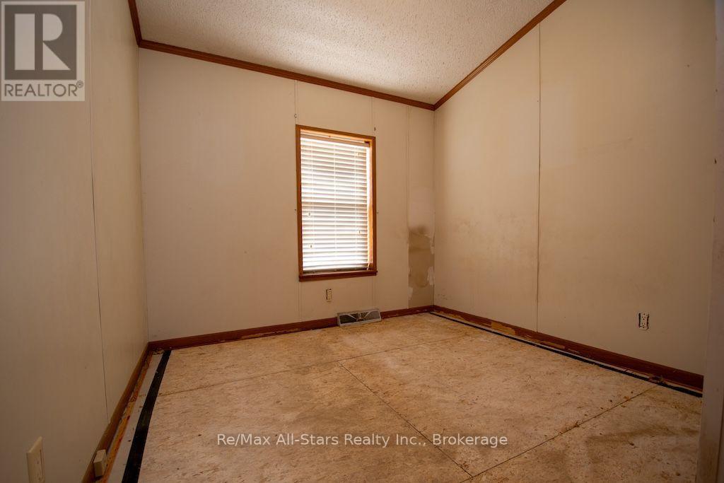 4 McGregor Drive, Otonabee-South Monaghan, ON photo 33