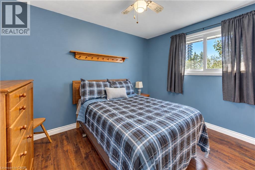 73 BELTON Drive - Image 20