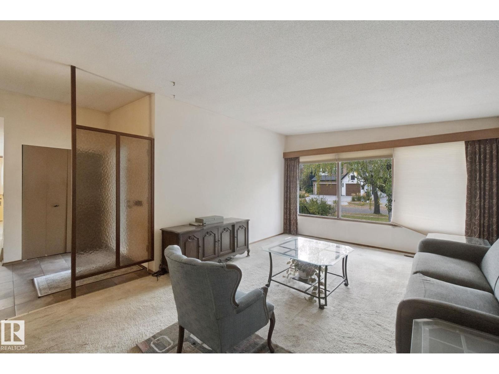 15432 78 AV NW - 4