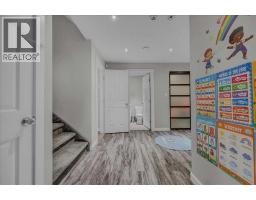 134 Autumn Close SE - photo 24