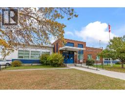 213, 2702 17 Avenue SW - photo 29