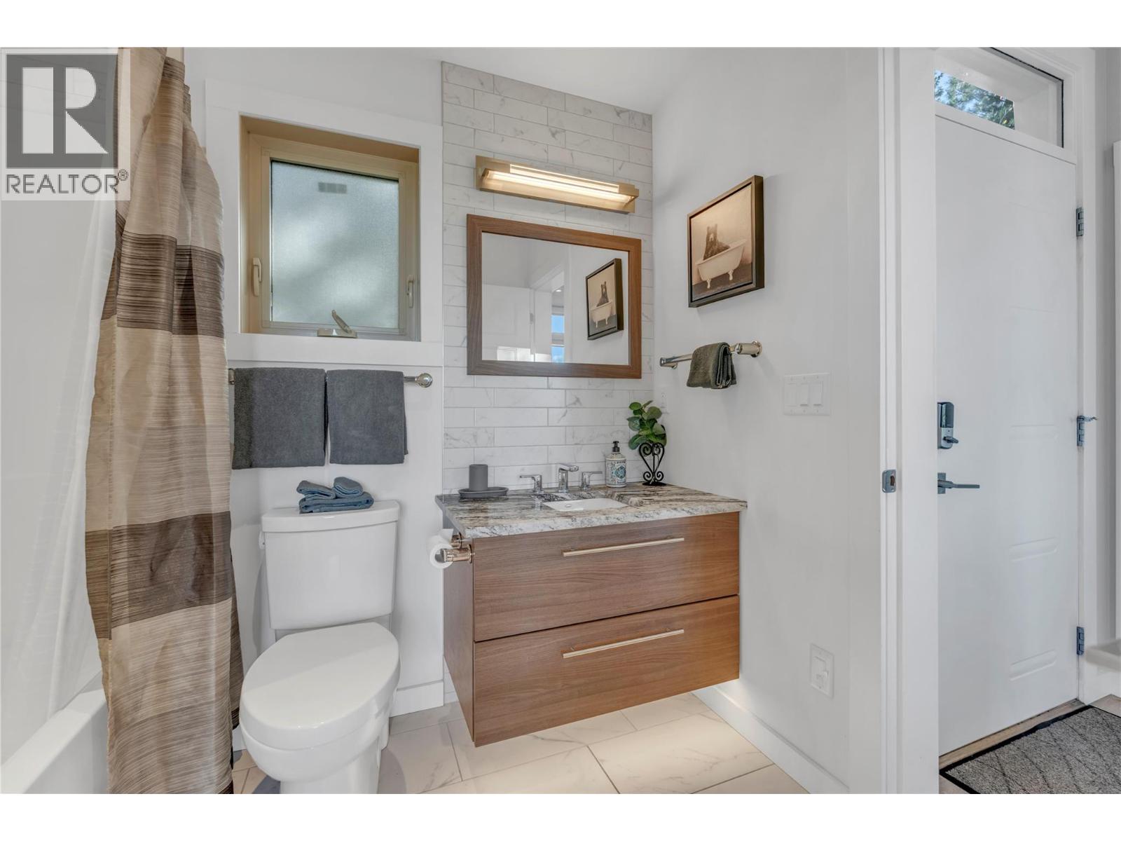 2864 Arawana Road, Naramata
