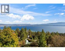 Kitchen - 2751 Lakeview Road, West Kelowna, BC V1Z1Y5 Photo 13