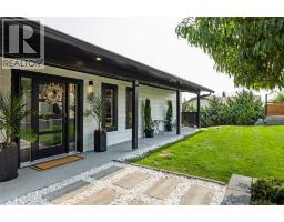 2751 Lakeview Road, West Kelowna, BC V1Z1Y5 Photo 63
