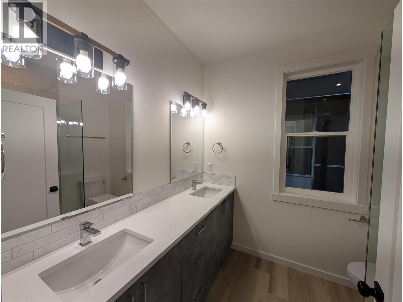 #3 3602 Pleasant Valley Road - 12