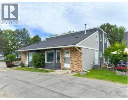 202 3155 Gordon Drive, Kelowna