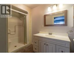 1207 Pinyon Road, Sparwood, BC V0B2G2 Photo 17