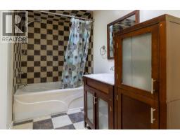 1207 Pinyon Road, Sparwood, BC V0B2G2 Photo 28