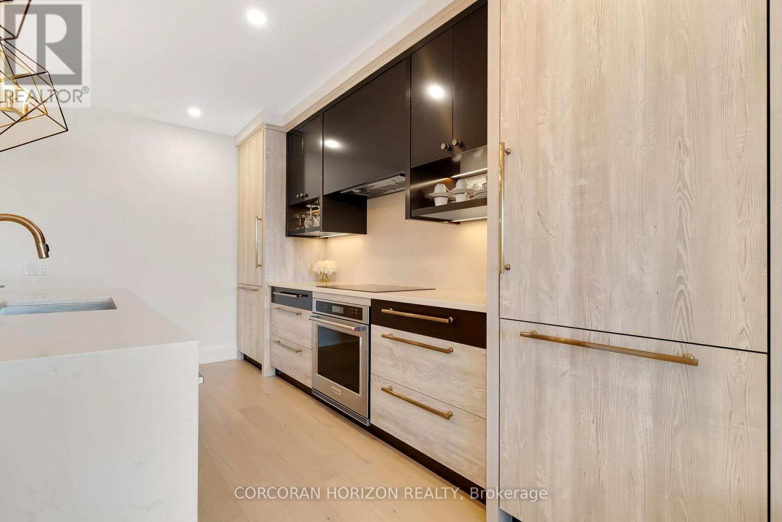 6523 Wellington 7 Road — photo 15