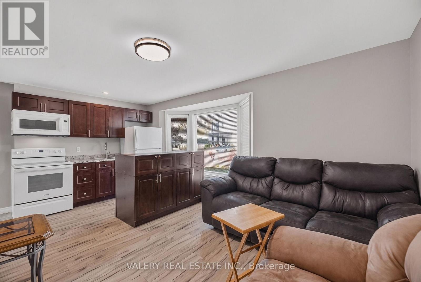 752 Sherring Street, Cambridge, ON photo 22
