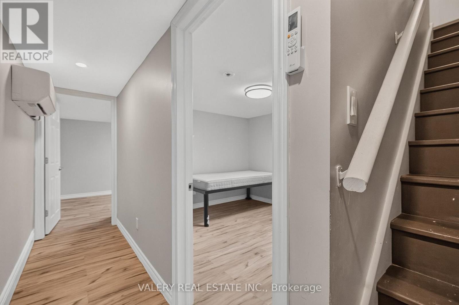 752 SHERRING STREET - 7