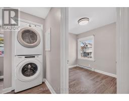 Bathroom - 752 Sherring Street, Cambridge, ON N3H2X4 Photo 14