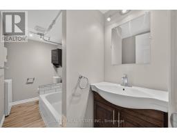 Kitchen - 752 Sherring Street, Cambridge, ON N3H2X4 Photo 6