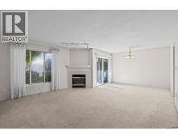 4pc Ensuite bath - 1120 Guisachan Road Unit# 8, Kelowna, BC V1Y9R5 Photo 7