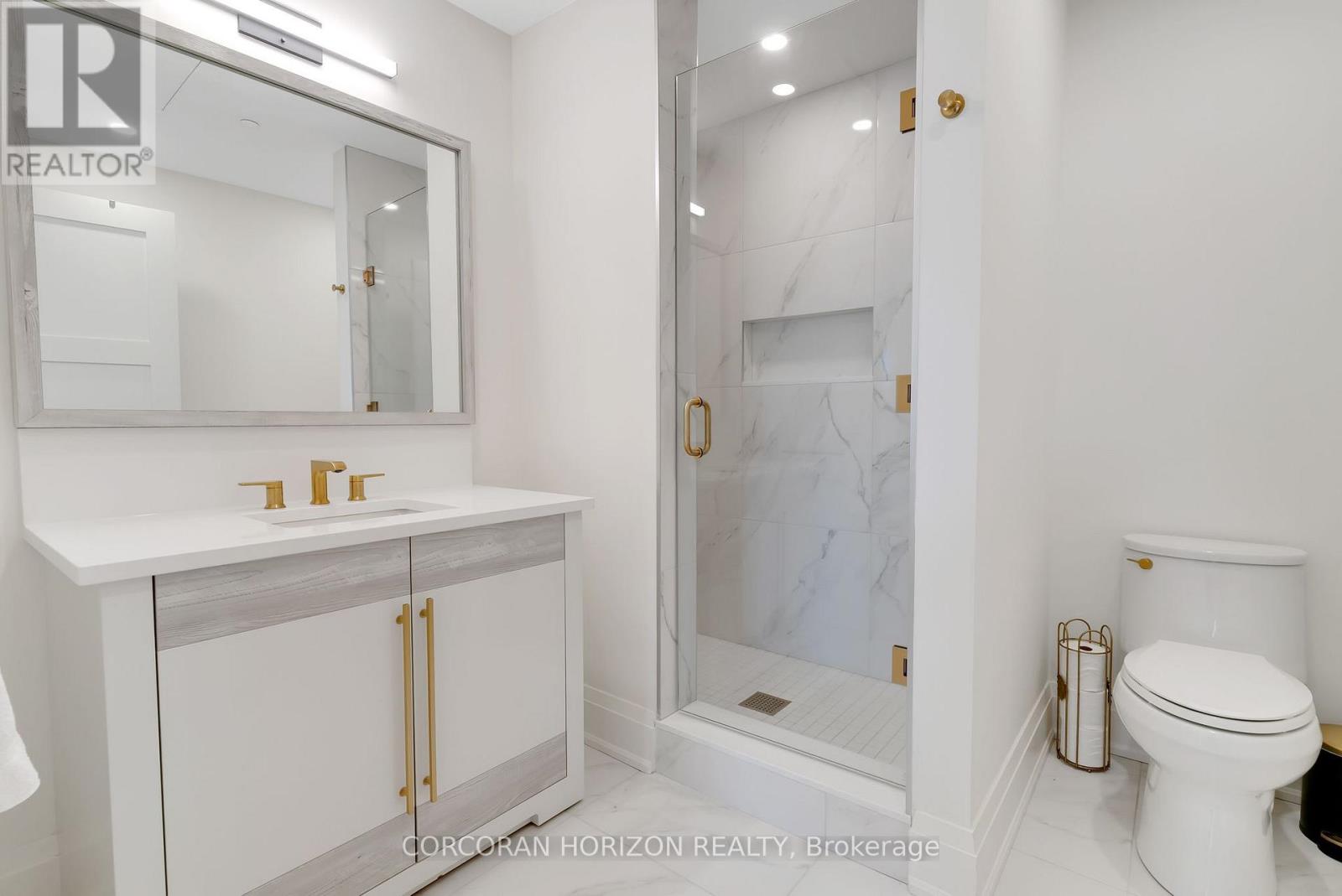 6523 Wellington 7 Road — photo 31