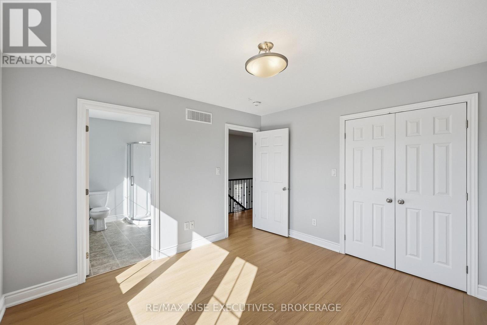 567 BETH CRESCENT - 27