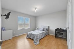 Bedroom - 65106 Spruce Road, Oakbank, MB R5N0R1 Photo 23