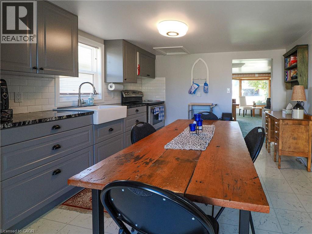 49 BROWN Street, Port Dover — photo 4