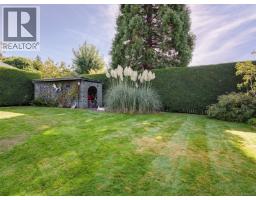 1715 Cedar Ave, Saanich, BC V8P1X1 Photo 22