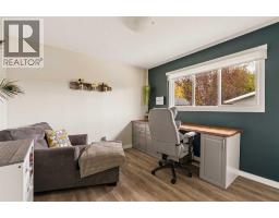 228 Midridge Crescent SE - photo 25