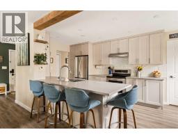 228 Midridge Crescent SE - photo 15
