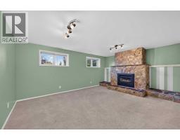 637 Willowburn Crescent SE - photo 29