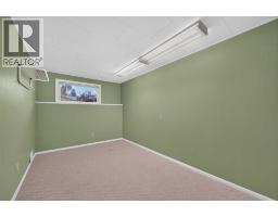 637 Willowburn Crescent SE - photo 34