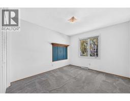 637 Willowburn Crescent SE - photo 23