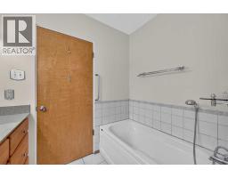 637 Willowburn Crescent SE - photo 28