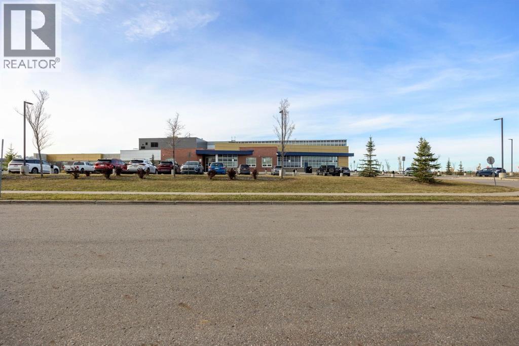343 Blackburn Drive - 35