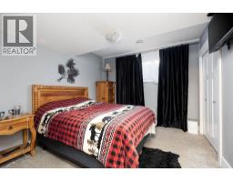 343 Blackburn Drive, Fort Mcmurray, AB T9H1L1 Photo 24