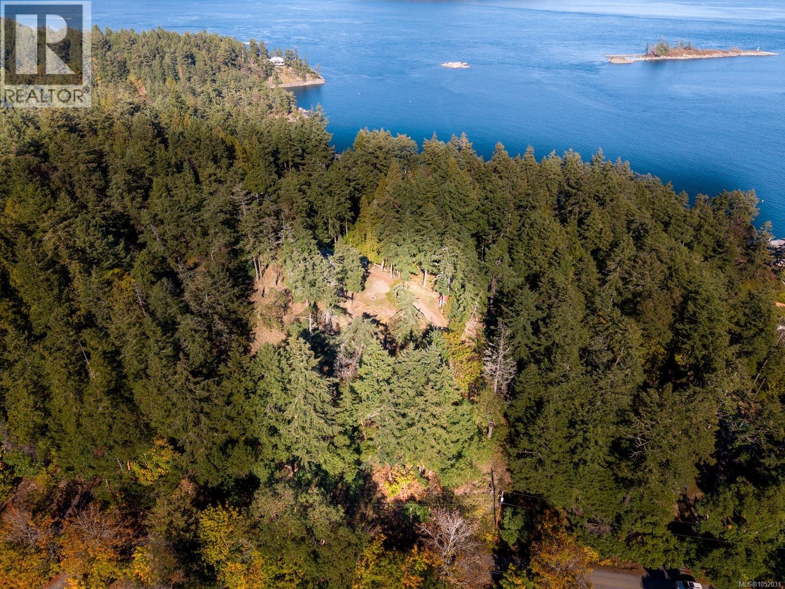 4318 Port Washington Rd, Pender Island