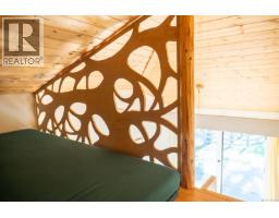 4318 Port Washington Rd, Pender Island, BC V0N2M1 Photo 12